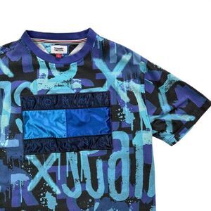 Vintage Tommy Jeans L Men's Graffiti Print Flag Short Sleeve Tee Blue